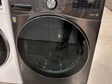 BLACK STEEL SMART FRONT LOAD LG WASHER - WAS12891 on Sale